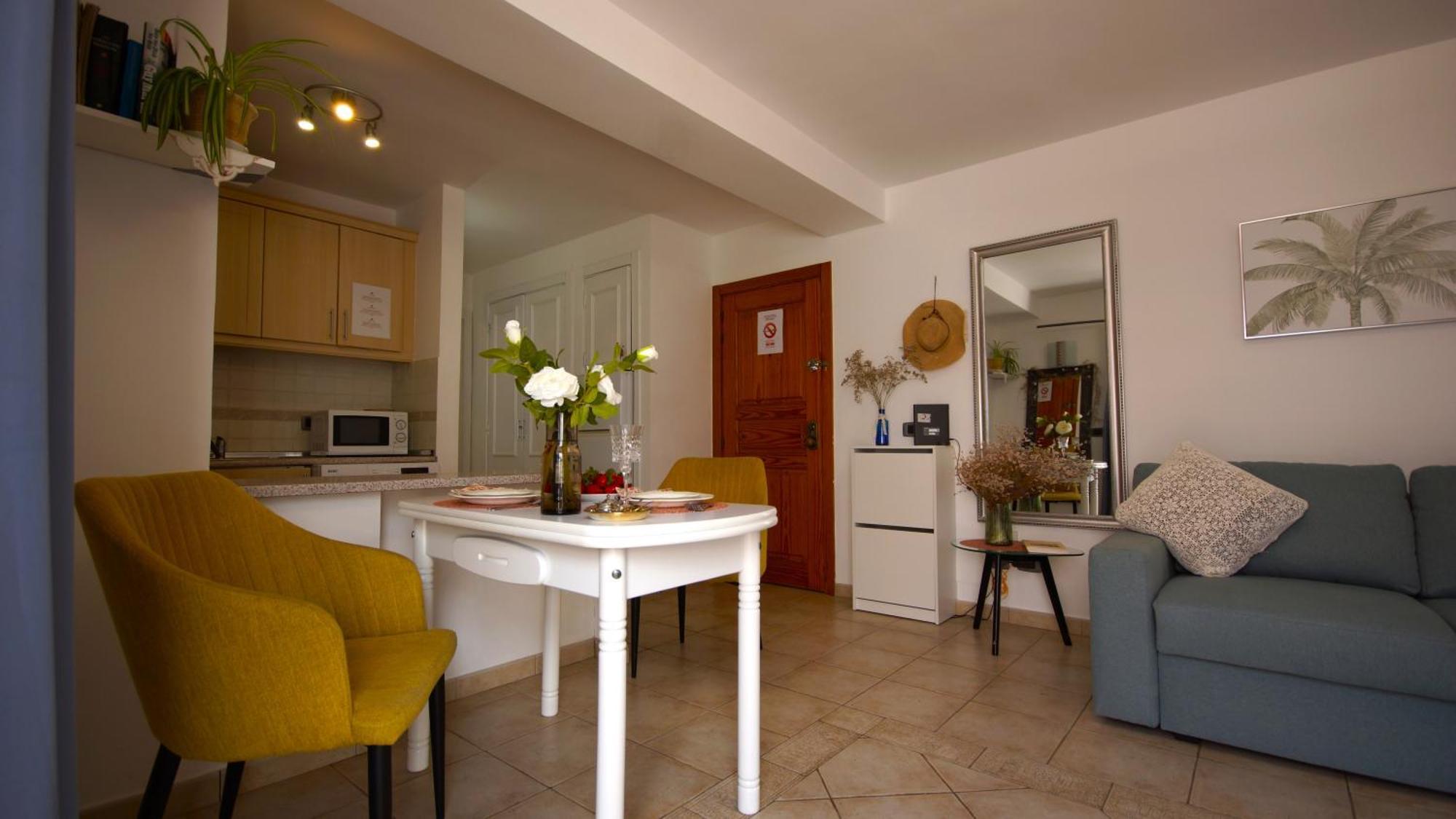 Apartamento Familiar Con Piscina Con Wi Fi En Los Cristianos Los Cristianos  Luaran gambar