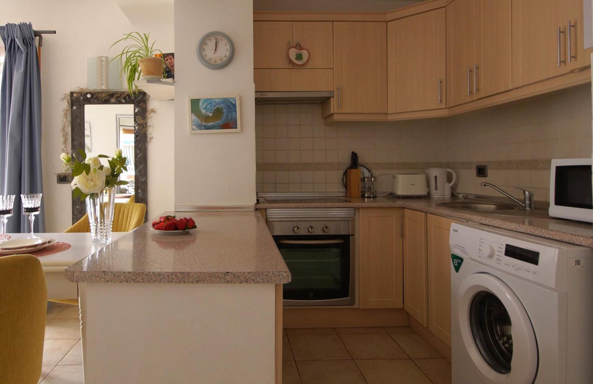Apartamento Familiar Con Piscina Con Wi Fi En Los Cristianos Los Cristianos  Luaran gambar